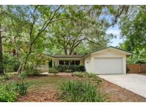 805 NW 39TH DR