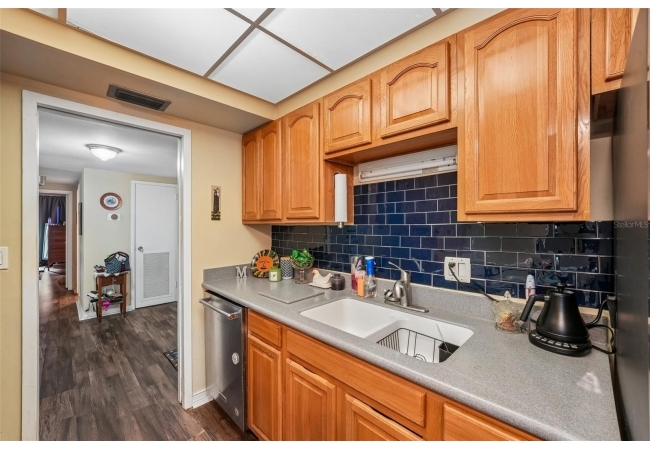 1717 NW 23RD AVE #4E Condo photo 13