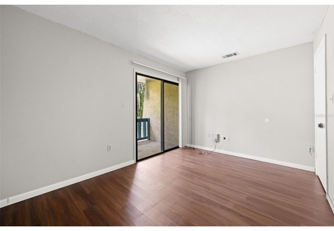 2811 SW ARCHER RD #C18 Condo photo 22