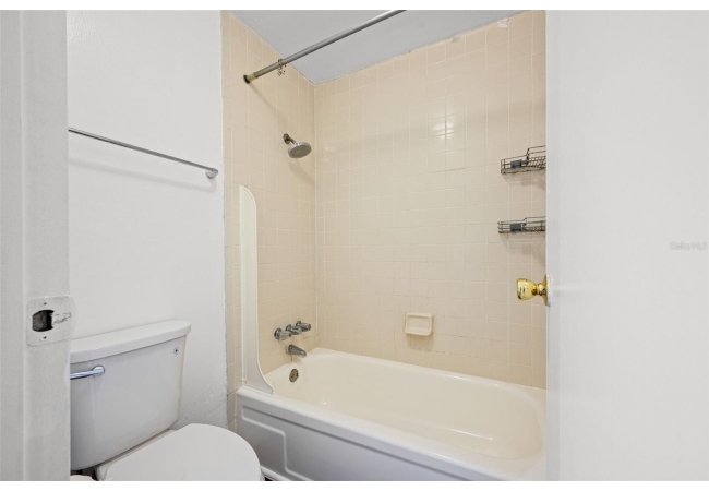 2811 SW ARCHER RD #C18 Condo photo 31
