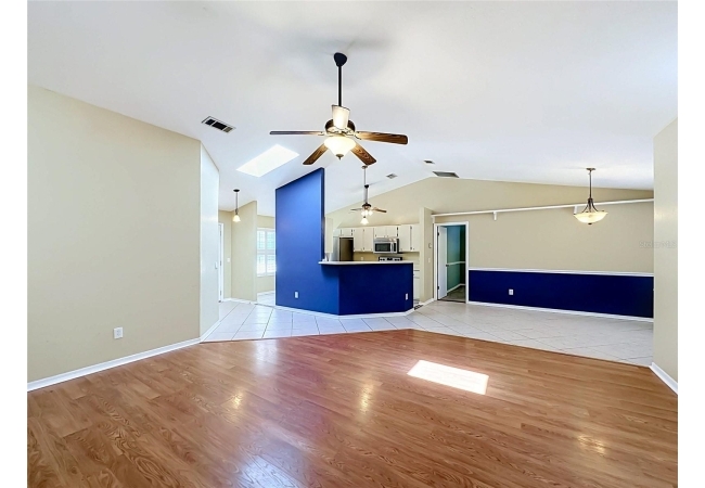 5417 NW 35TH DR House photo 11