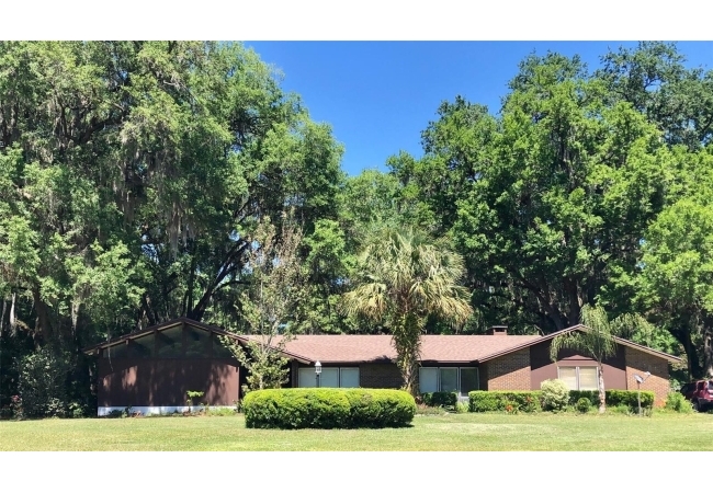8136 NW 5TH CT House photo 2