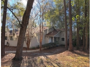525 NW 39TH DR