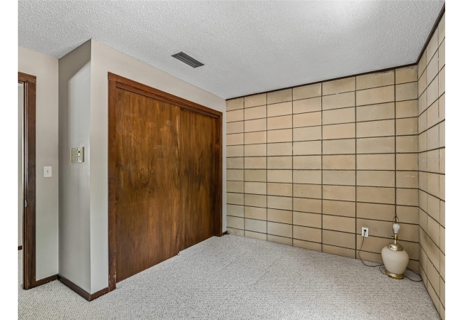 2510 NW 30TH TER House photo 49