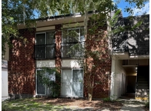 1700 SW 16TH CT #E29