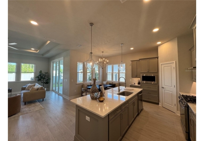 835 SW 145TH DR House photo 19