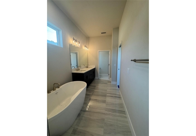 829 SW 145TH DR House photo 40