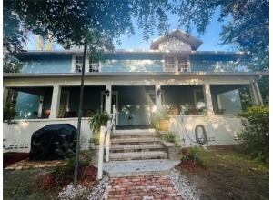 1124 NW 4TH ST