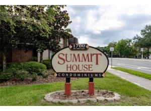 1700 SW 16TH CT #J-4