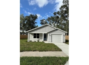 2014 E UNIVERSITY AVE