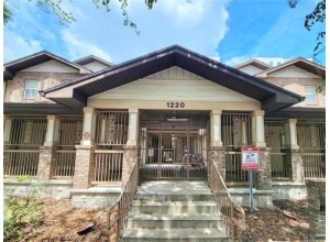 1220 SW 1ST AVE #204