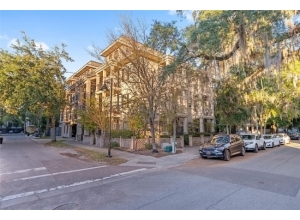 1418 NW 3RD AVE #303