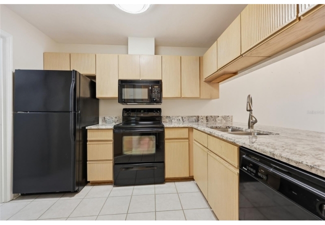 3426 NW 37TH AVE #3426 Condo photo 18