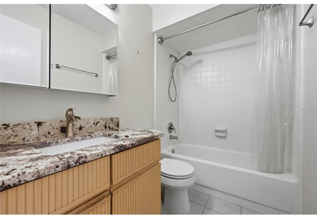 3426 NW 37TH AVE #3426 Condo photo 9