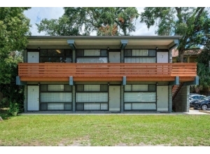 203 NW 15TH ST
