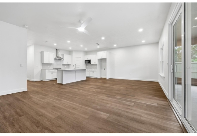1132 SW 67TH WAY House photo 6