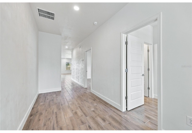 1086 SW 67TH WAY House photo 19