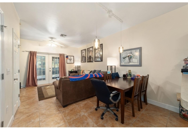 2915 SW 35TH PL #102 Condo photo 12