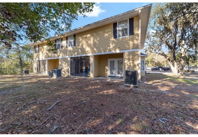 2915 SW 35TH PL #102 Condo photo 31