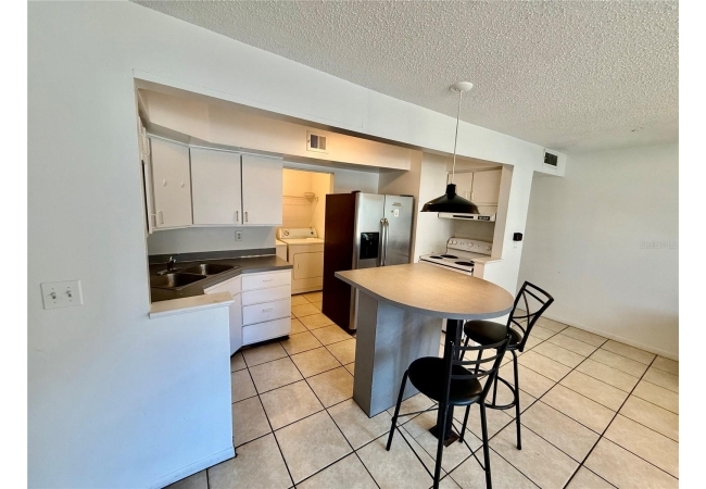 2601 SW ARCHER RD #A202/202 Condo photo 4