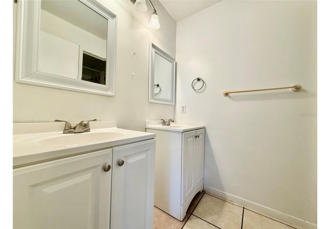 2601 SW ARCHER RD #A202/202 Condo photo 8