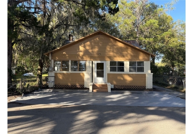 708 NW 6TH AVE House photo 1