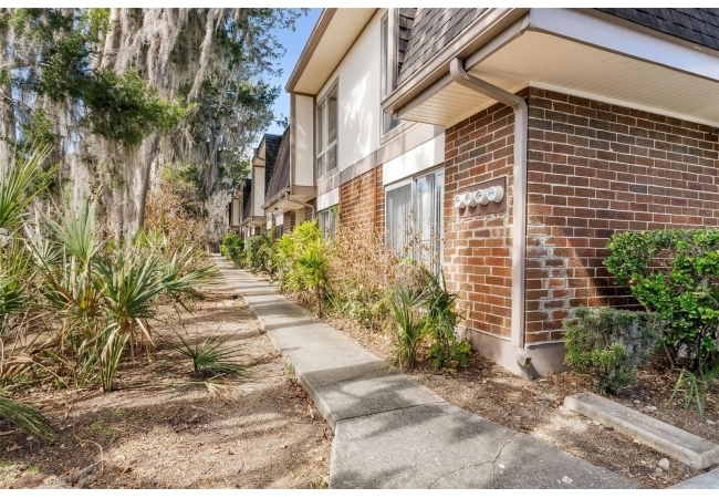 1700 SW 16TH CT #P24 Condo photo 3