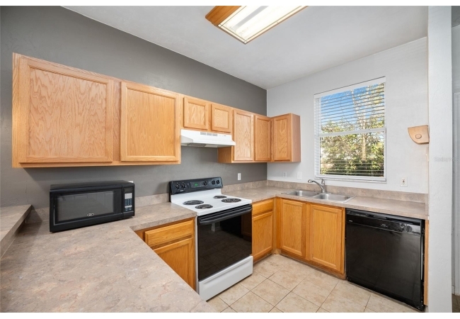 3910 SW 20TH AVE #1403 Condo photo 15