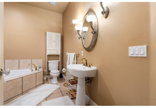 14408 NW 50TH PL House photo 92