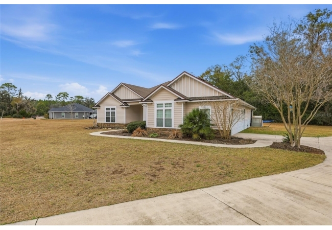 24934 NW 170TH RD House photo 3