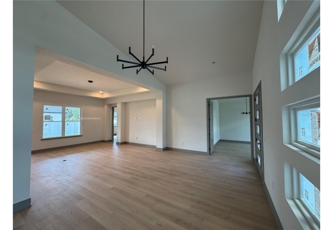 841 SW 145TH DR House photo 7