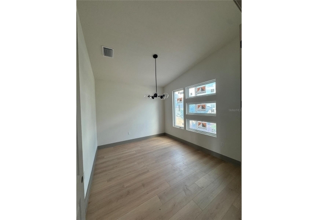 841 SW 145TH DR House photo 8