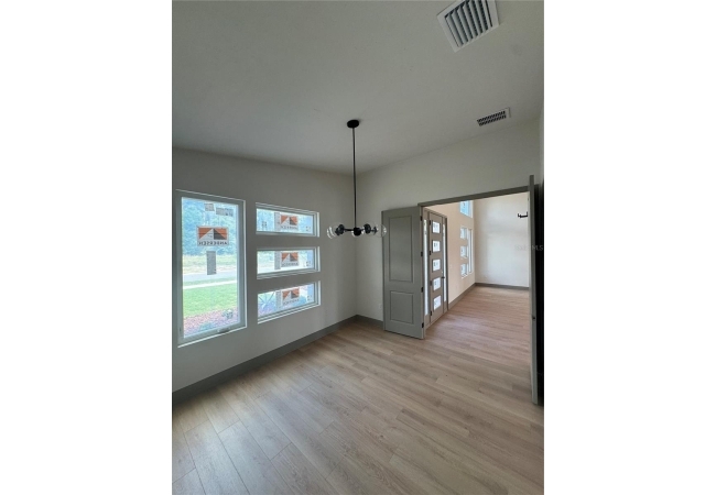 841 SW 145TH DR House photo 9