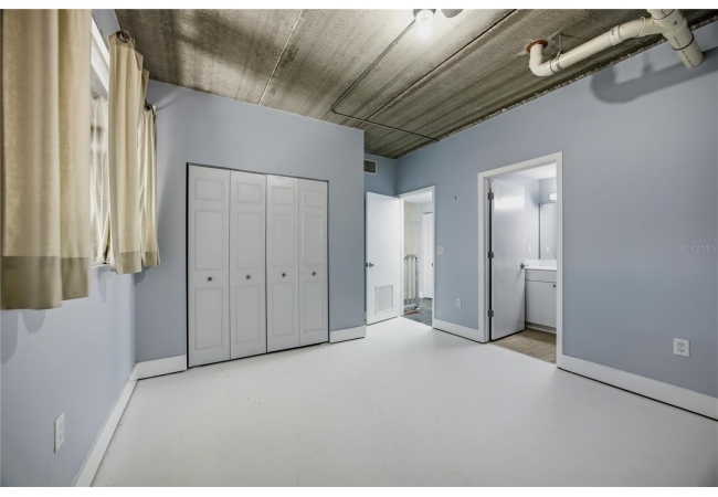 2515 SW 35TH PL #117 Condo photo 30