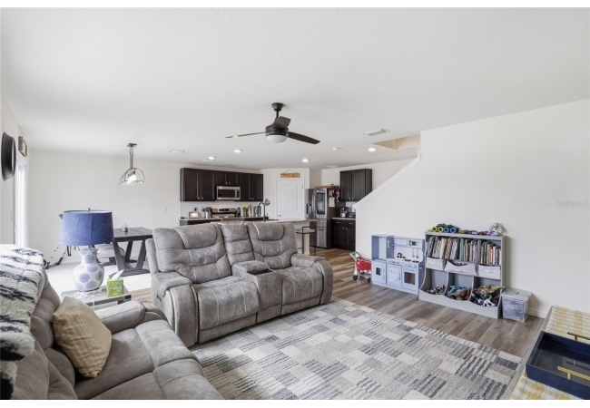 879 NW 251ST DR House photo 13