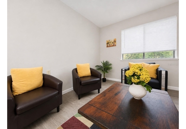 81 SE 16TH AVE #D101 Condo photo 6