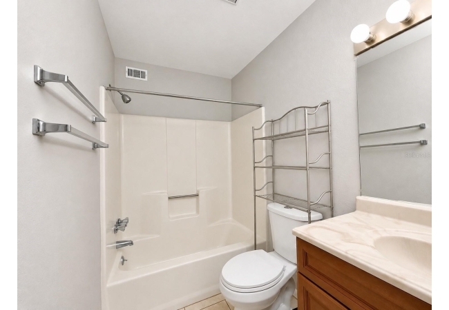 81 SE 16TH AVE #D101 Condo photo 20