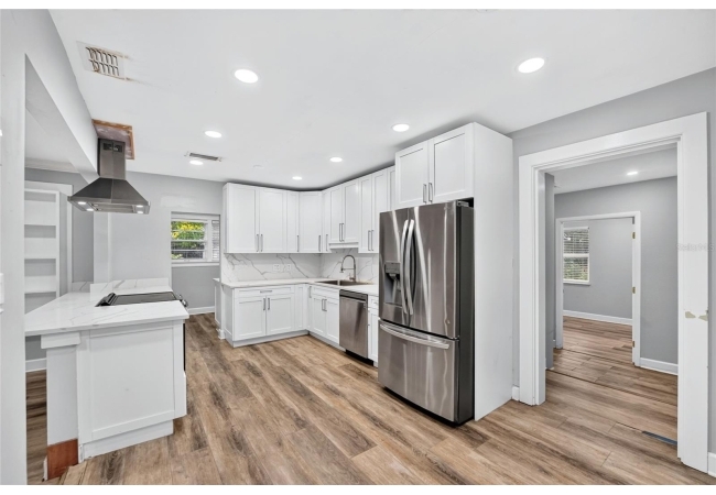 2016 NW 7TH PL House photo 10