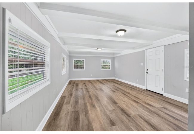 2016 NW 7TH PL House photo 17