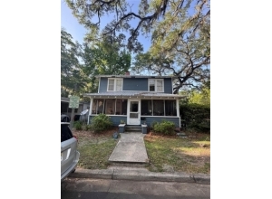 1102 NW 3RD AVE