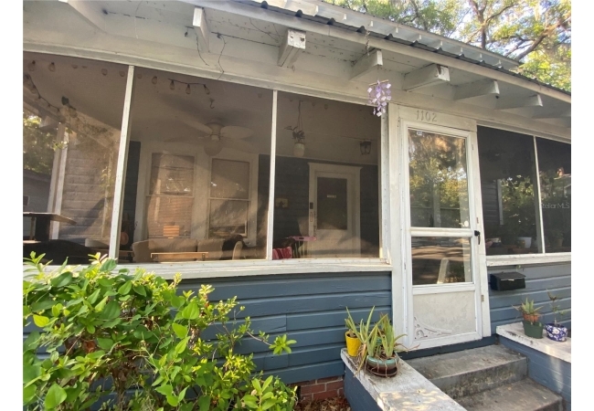 1102 NW 3RD AVE House photo 2