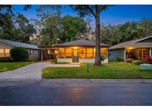 8508 NW 37TH DR
