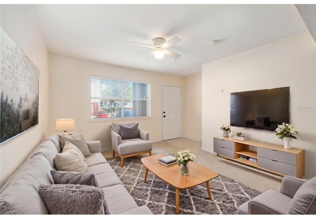 2360 SW ARCHER RD #706 Condo photo 11