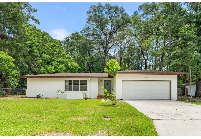 2413 NW 63RD TER House photo 1