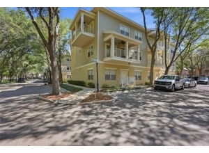9172 SW 52ND RD #103