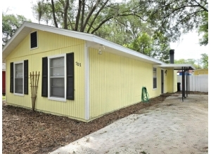 701 NW 24TH AVE
