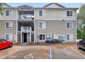 4000 SW 23RD ST #3-302