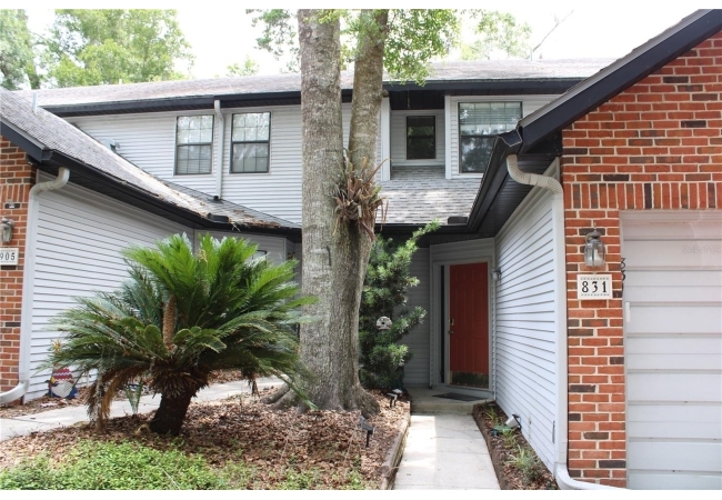 831 NW 42ND TER Condo photo 1