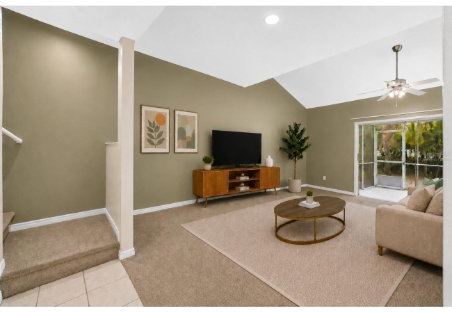 4700 SW ARCHER RD #13 Condo photo 6