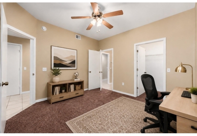 4700 SW ARCHER RD #13 Condo photo 17